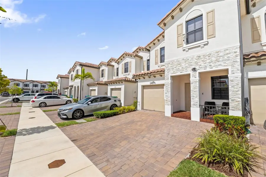 24676 SW 119th Ct, Homestead, FL 33032 - Image #3