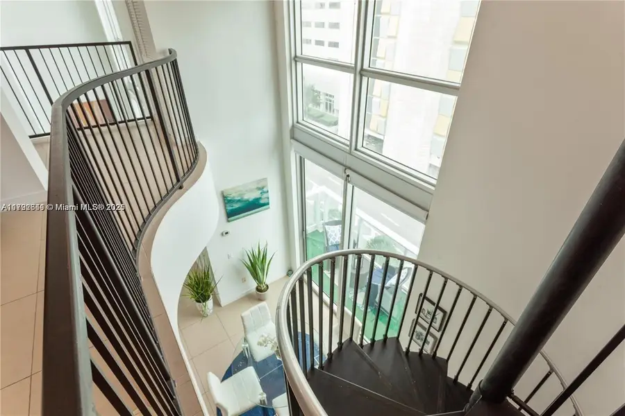 300 S Biscayne Blvd #L-432, Miami, FL 33131 - #2