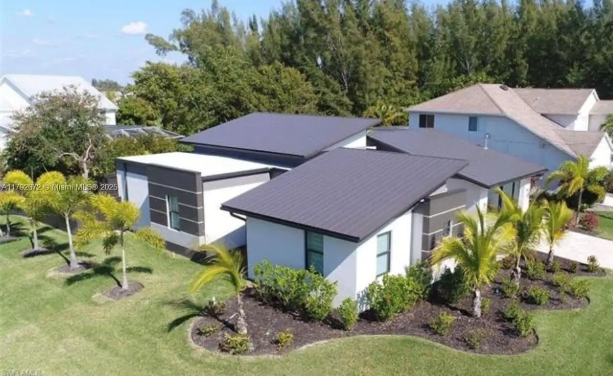 3823 SW 3rd St, Cape Coral, FL 33991 - Image #1