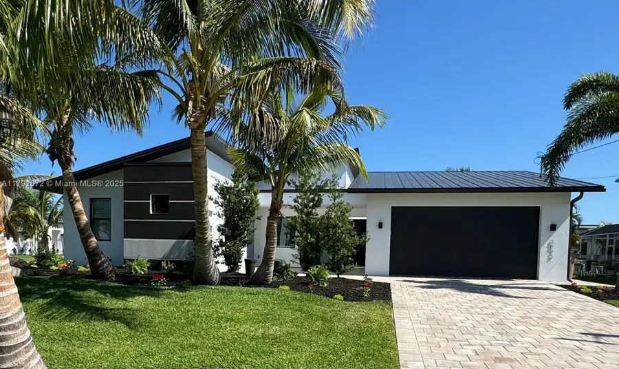 3823 SW 3rd St, Cape Coral, FL 33991 - Image #3