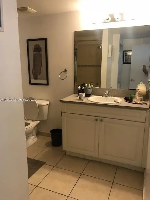 Address Withheld By Seller, Miami, FL 33125 - Image #3