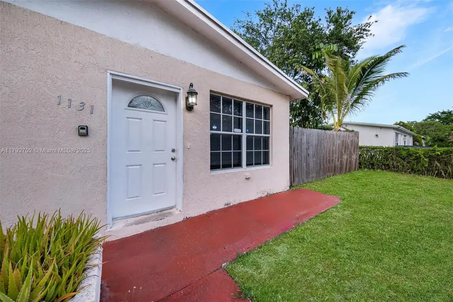1131 NE 211th St, Miami, FL 33179 - Image #2