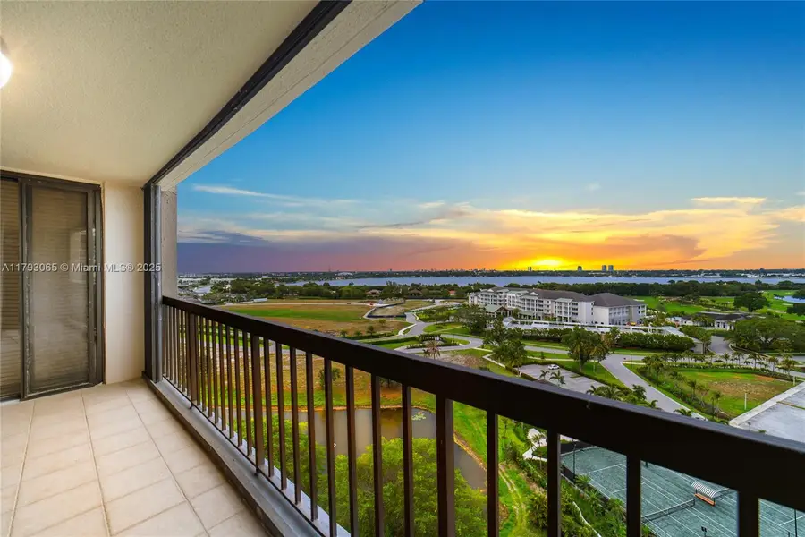 2450 Presidential Way #1607, West Palm Beach, FL 33401 - Image #2