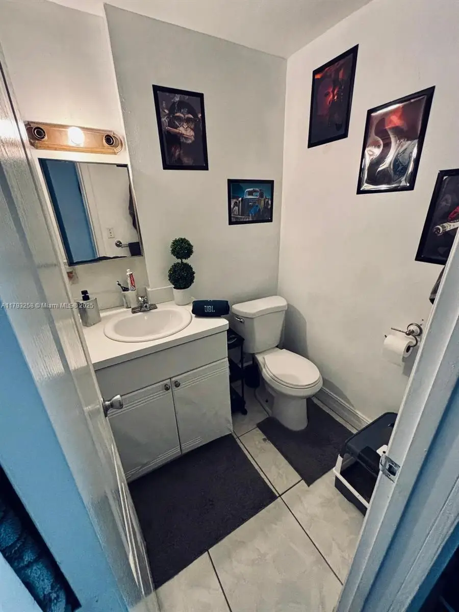 820 Euclid Ave #206, Miami Beach, FL 33139 - Image #2