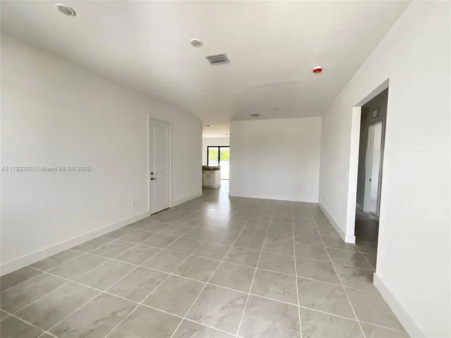 Address Withheld By Seller, Homestead, FL 33030 - Image #3