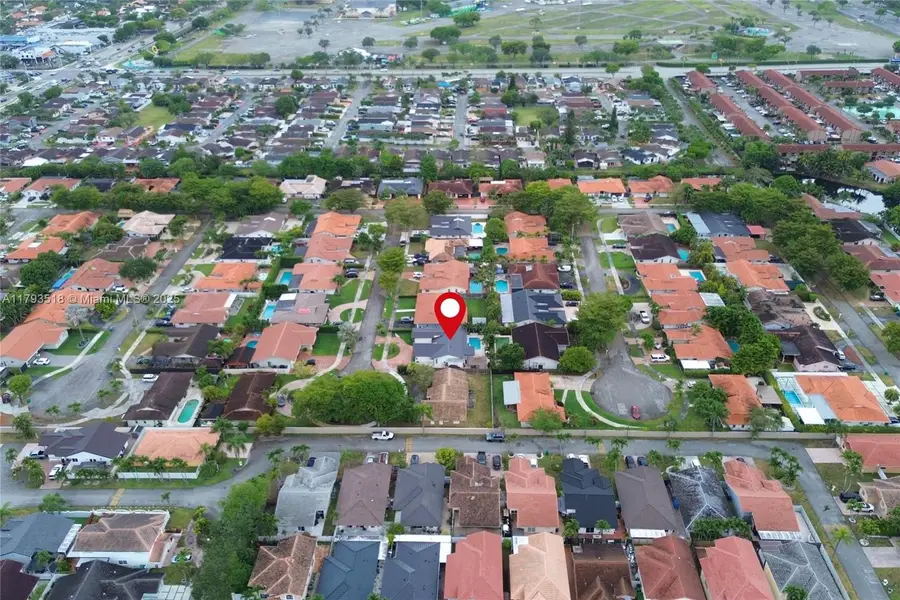 10433 SW 21st Ter, Miami, FL 33165 - Image #3