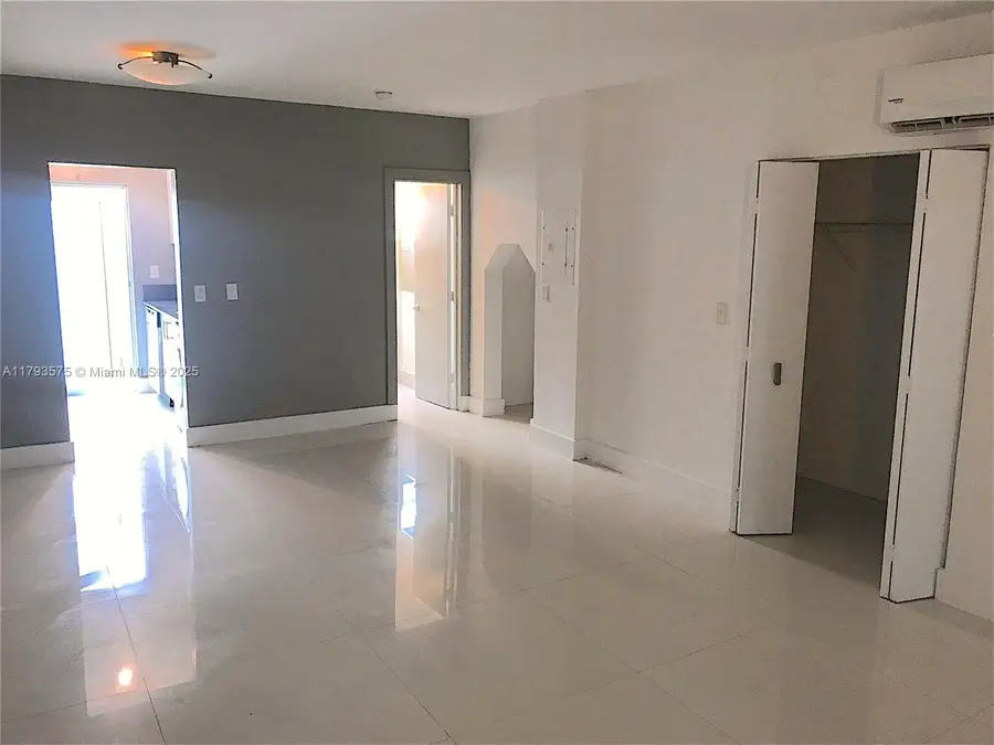 1604 Drexel Ave #107, Miami Beach, FL 33139 - Image #2