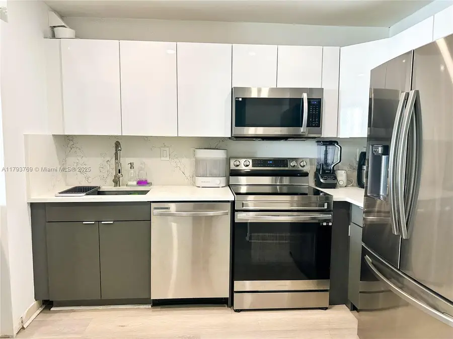 3731 N Country Club Dr #2228, Aventura, FL 33180 - #3