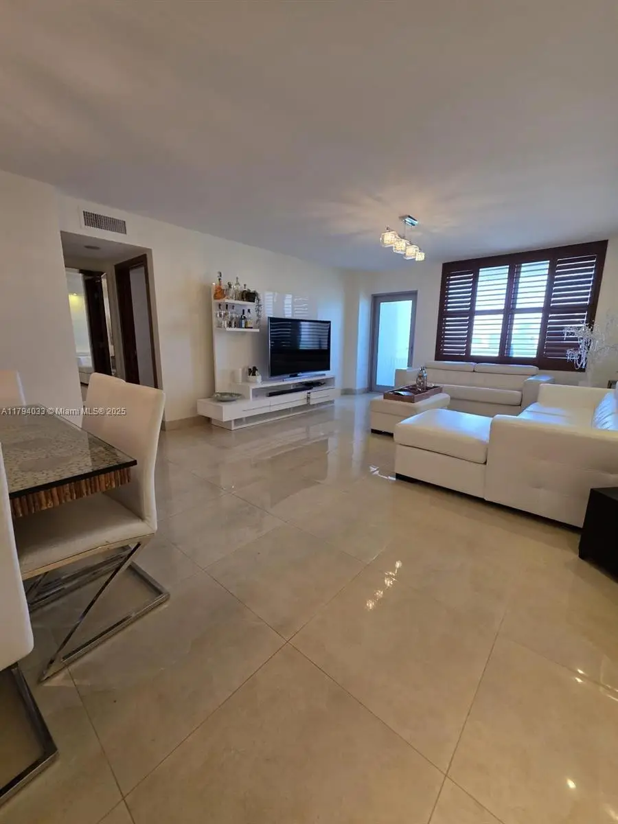 9225 Collins Ave #1409, Surfside, FL 33154 - Image #2