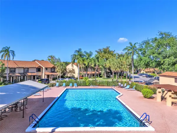 3699 Cocoplum Cir #3538, Coconut Creek, FL 33063