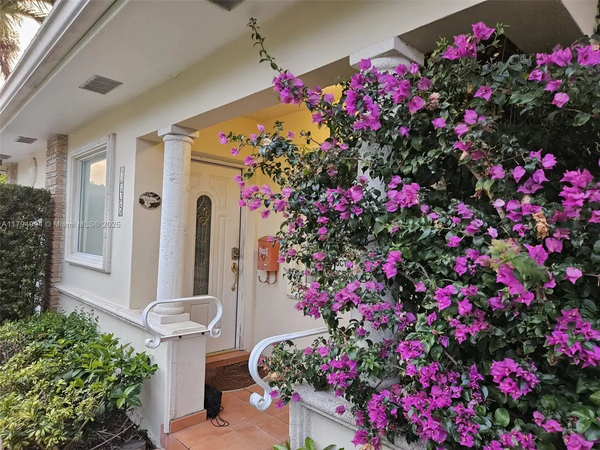 345 Malaga Ave, Coral Gables, FL 33134 - #1