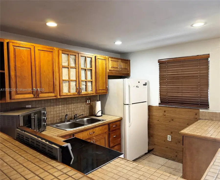 20520 NW 15th Ave #122, Miami Gardens, FL 33169 - Image #3