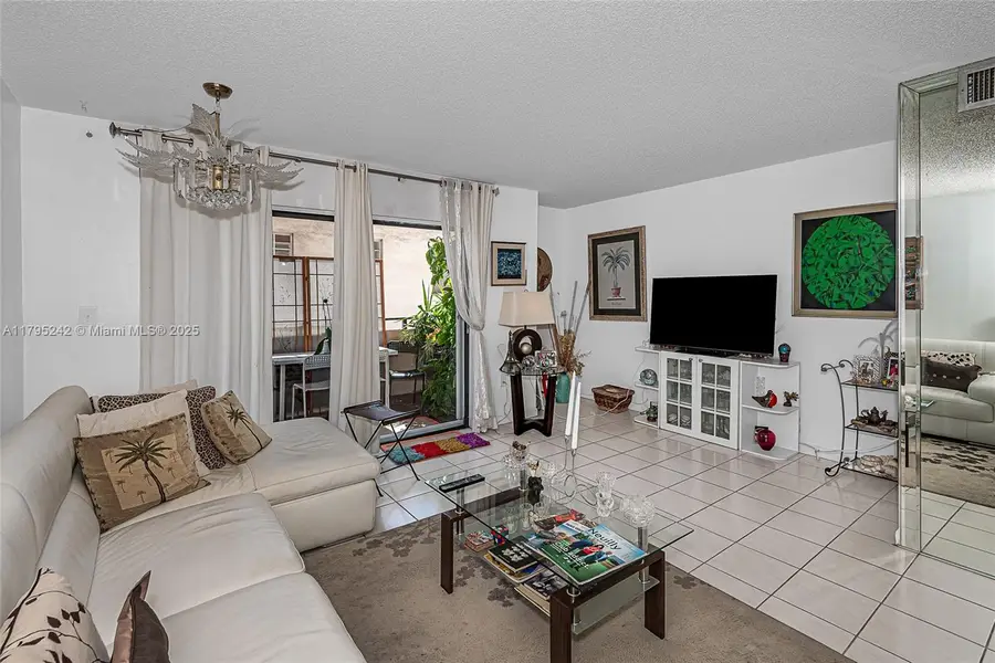 6880 Abbott Ave #212, Miami Beach, FL 33141 - Image #3