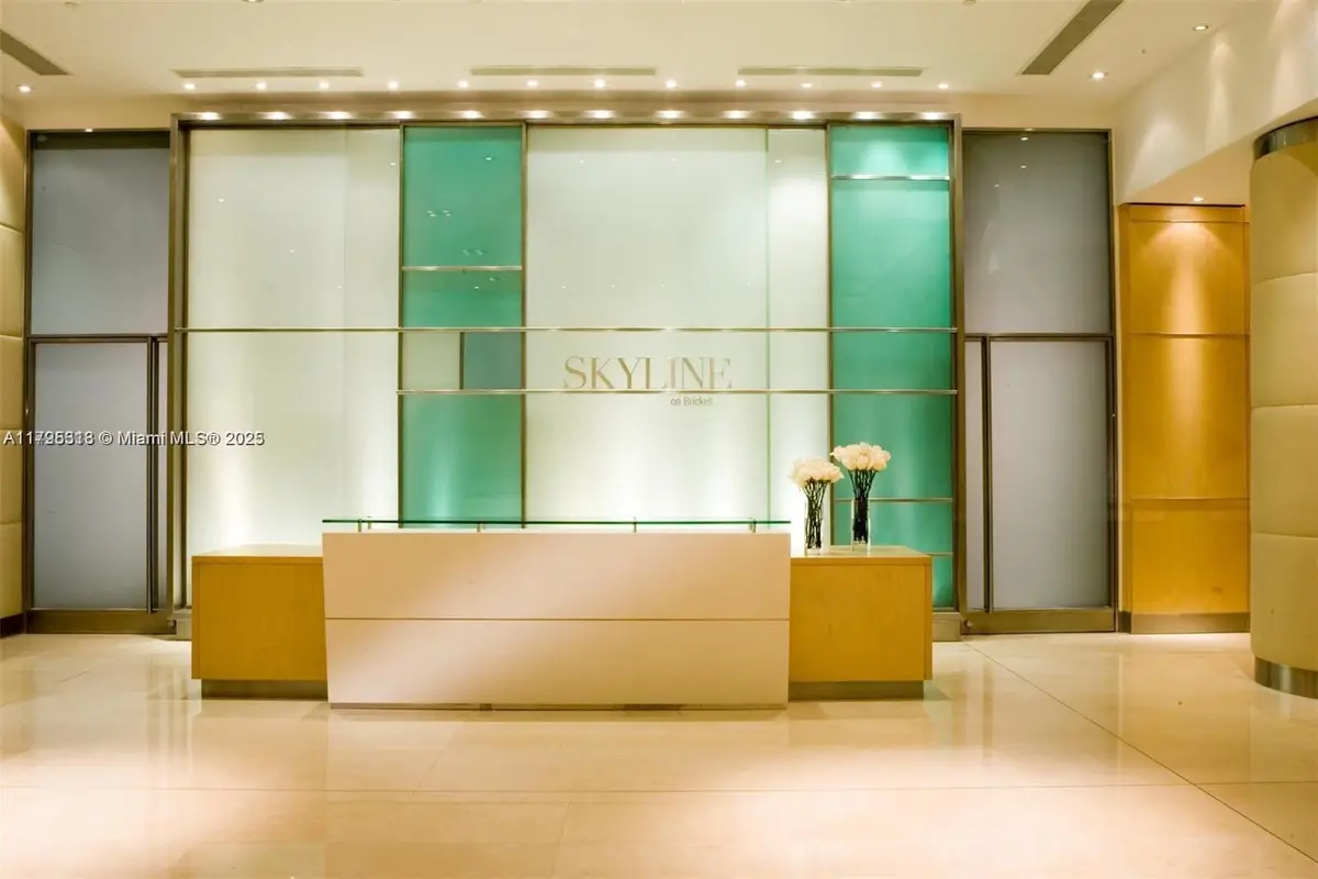 2101 Brickell Ave #3208, Miami, FL 33129 - Image #1