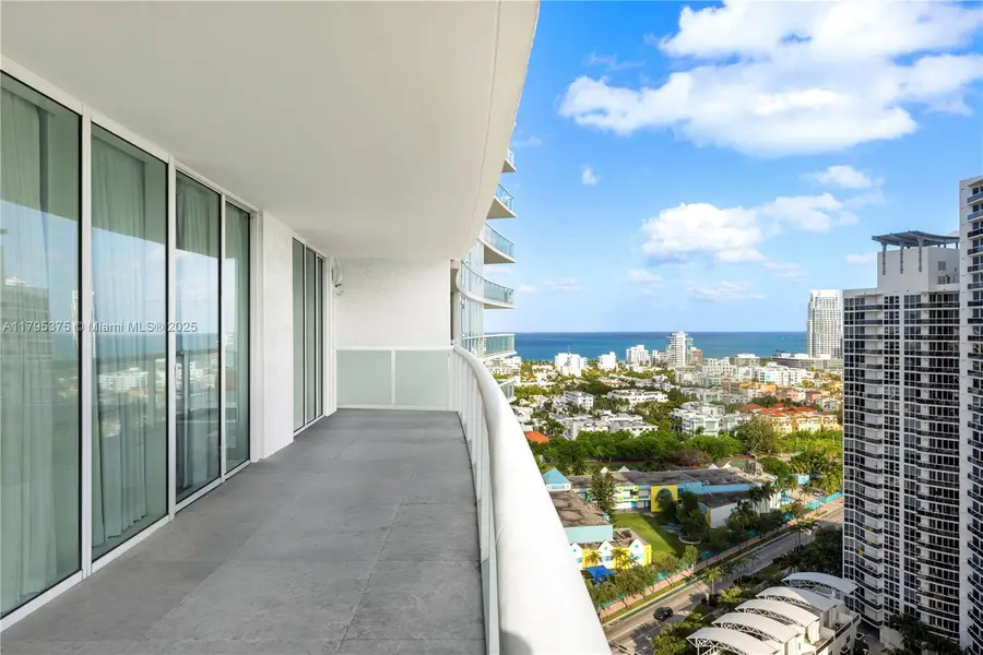 450 Alton Rd #2303, Miami Beach, FL 33139 - Image #2
