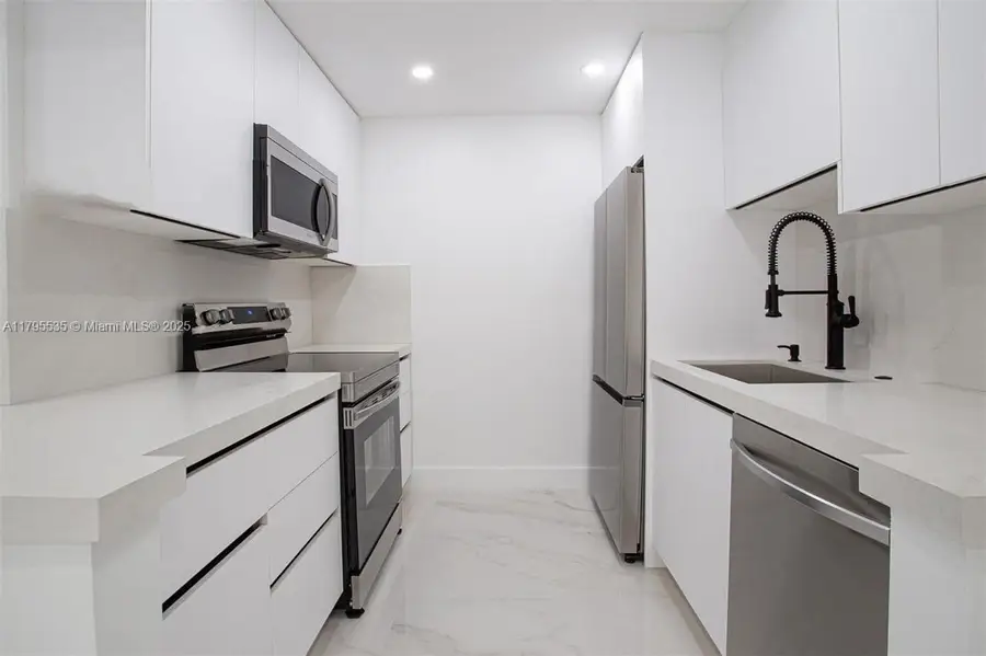 13250 SW 7th Ct #204L, Pembroke Pines, FL 33027 - Image #2