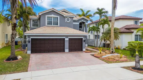 15862 SW 24th St, Miramar, FL 33027