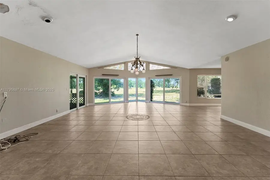 4508 King Palm Dr, Tamarac, FL 33319 - Image #2