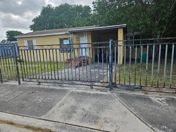 12210 NW 22nd Ave, Miami, FL 33167