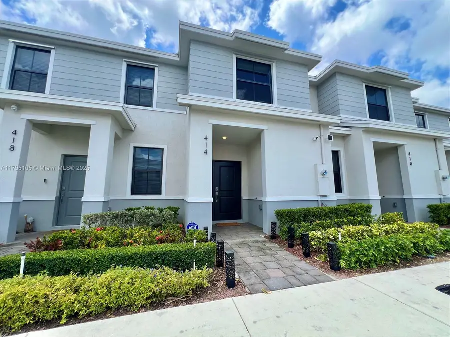 414 NE 12th St, Florida City, FL 33034 - Image #3