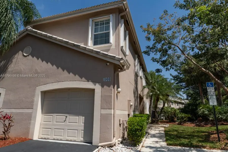 1999 Madeira Dr #1999, Weston, FL 33327 - Image #2