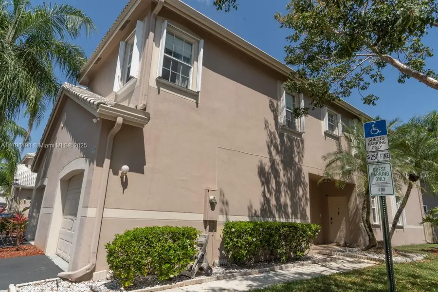 1999 Madeira Dr #1999, Weston, FL 33327 - Image #3