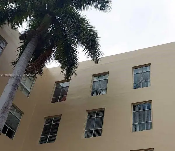 7400 W 20th Ave #326, Hialeah, FL 33016