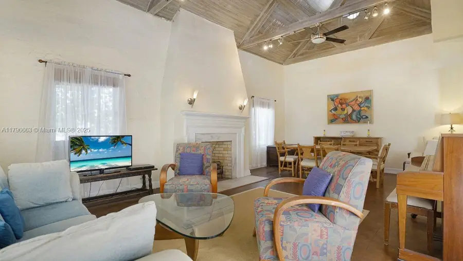 1423 Biarritz Dr, Miami Beach, FL 33141 - Image #3