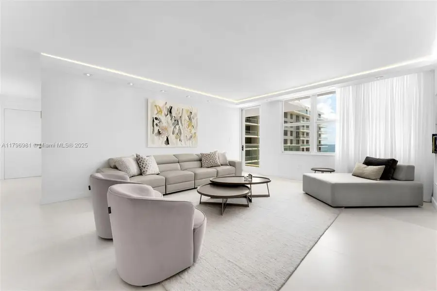 9801 Collins Ave #17P, Bal Harbour, FL 33154 - Image #3
