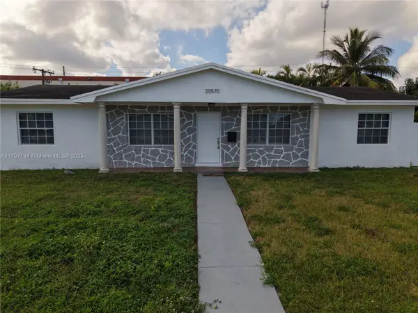20570 NW 1st Ct, Miami Gardens, FL 33169