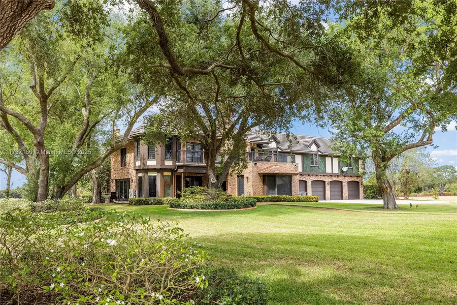 8700 Surrey Ln, Boca Raton, FL 33496 - #3