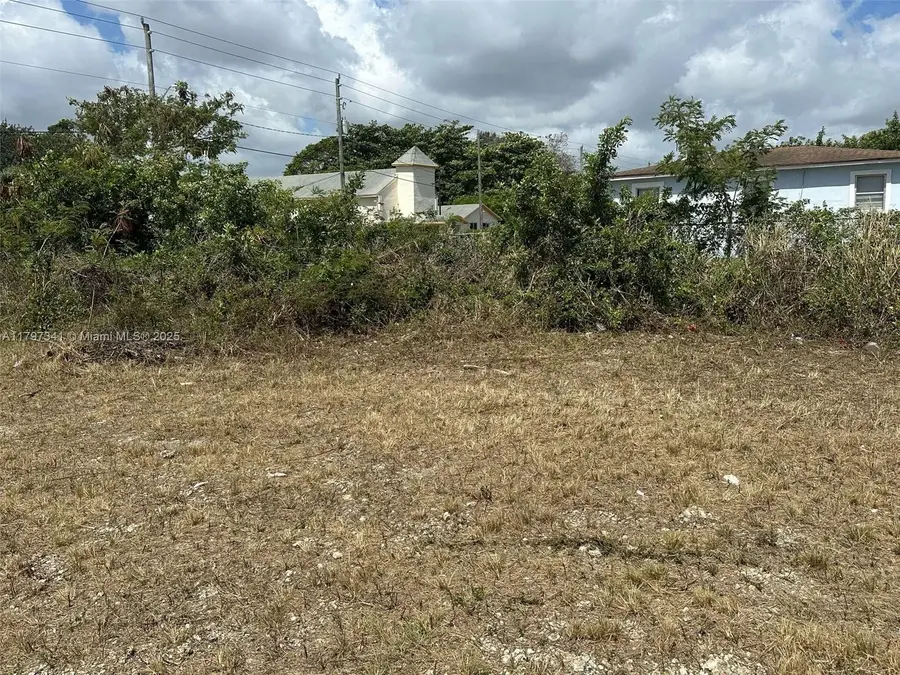 10025 W Indigo, Miami, FL 33157 - Image #3