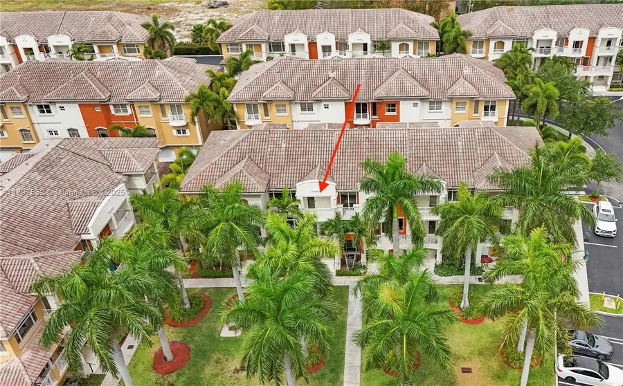 18445 NE 27th Pl, Aventura, FL 33160 - Image #2