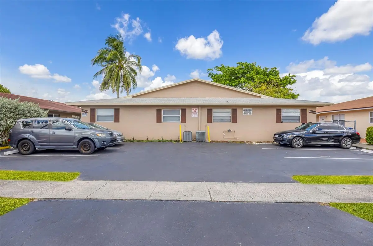 5321 NW 22nd St, Lauderhill, FL 33313 - #1