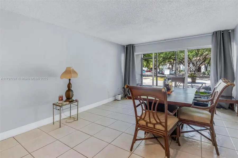 4235 N University Dr #115, Sunrise, FL 33351 - Image #2