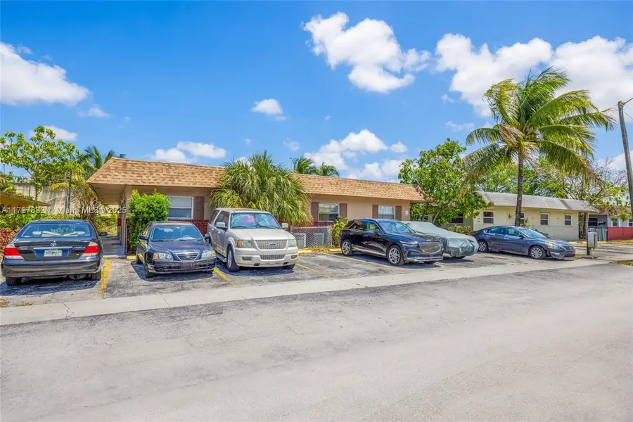 1848 NW 52nd Ave, Lauderhill, FL 33313 - #2