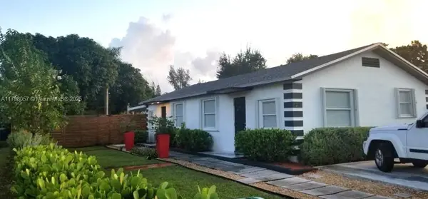 1291 NE 146th St, Miami, FL 33161