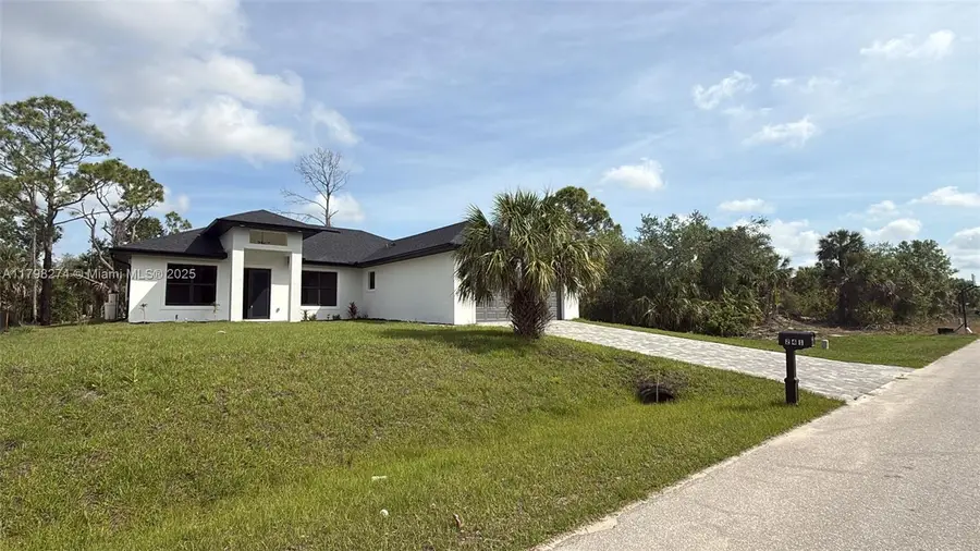 Address Withheld By Seller, Port Charlotte, FL 33954 - Image #2