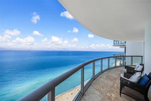 6365 Collins Ave #3202, Miami Beach, FL 33141