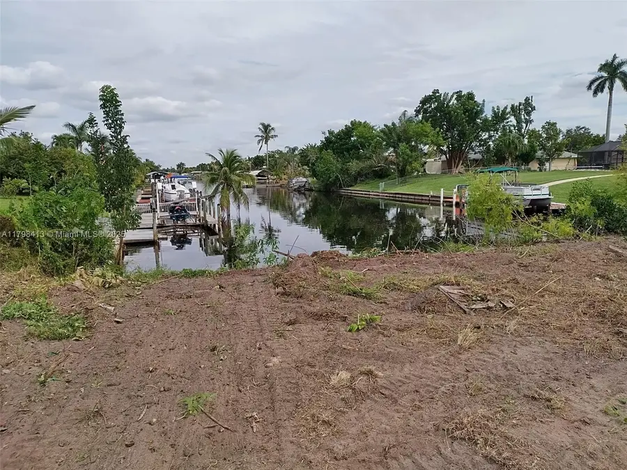 3117 Santa Barbara Blvd, Cape Coral, FL 33914 - Image #3