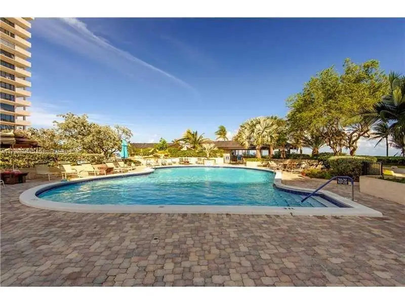 4900 N Ocean Blvd #1101, Lauderdale By The Sea, FL 33308 - Image #3