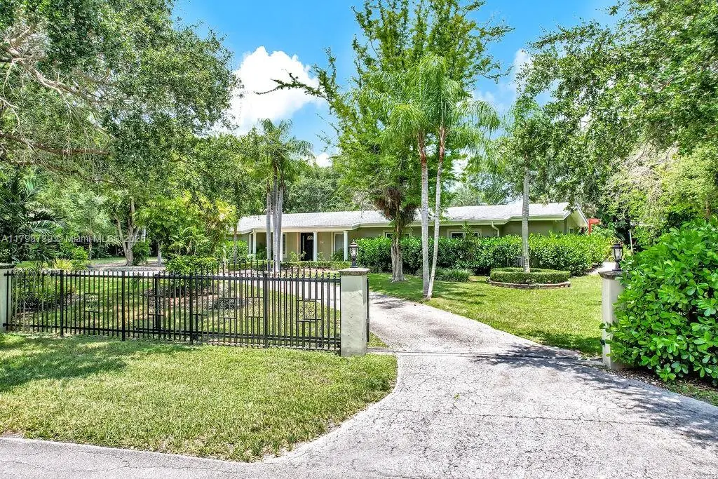 6551 SW 126th St, Pinecrest, FL 33156 - #1