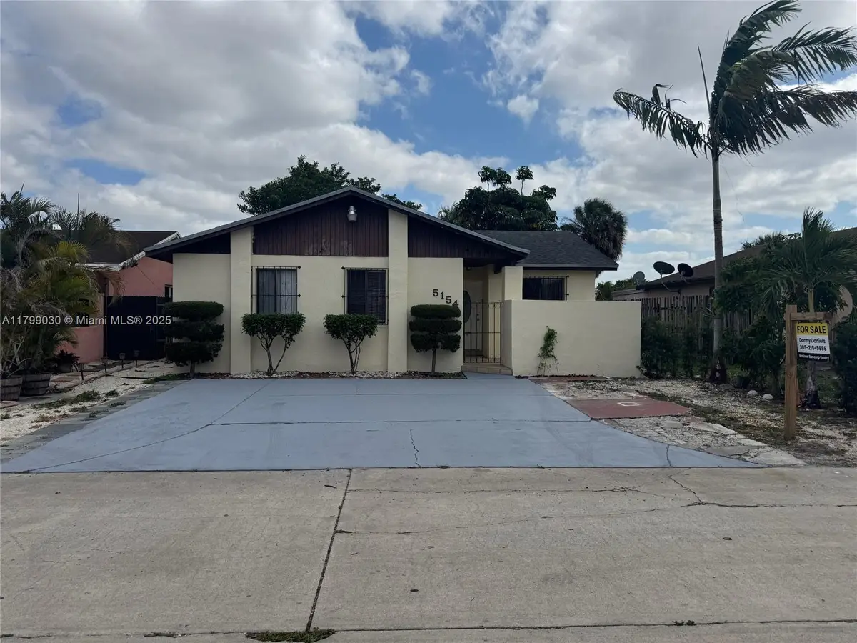 5154 NW 194th Ln, Miami Gardens, FL 33055 - Image #1