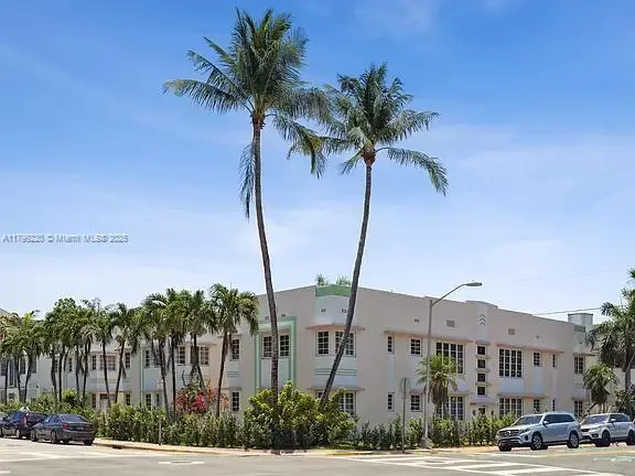 530 15th St #201, Miami Beach, FL 33139