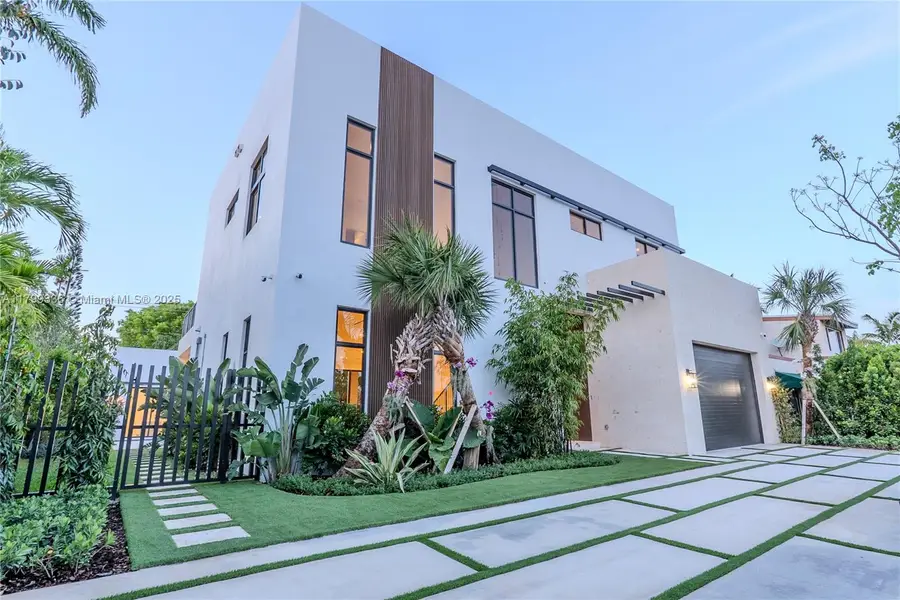 4231 SW 10th St, Miami, FL 33134 - Image #2