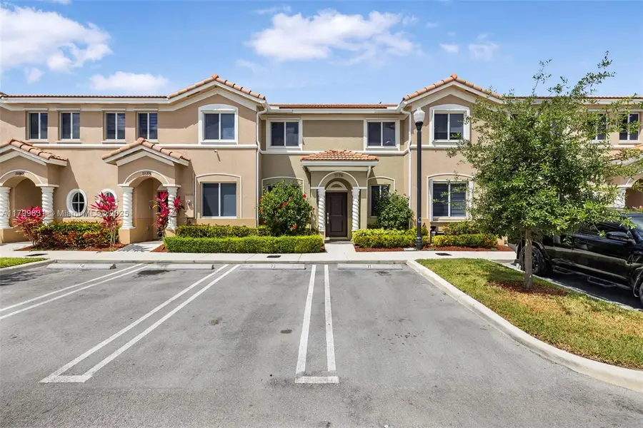 1176 SE 23rd Ave, Homestead, FL 33035 - Image #2