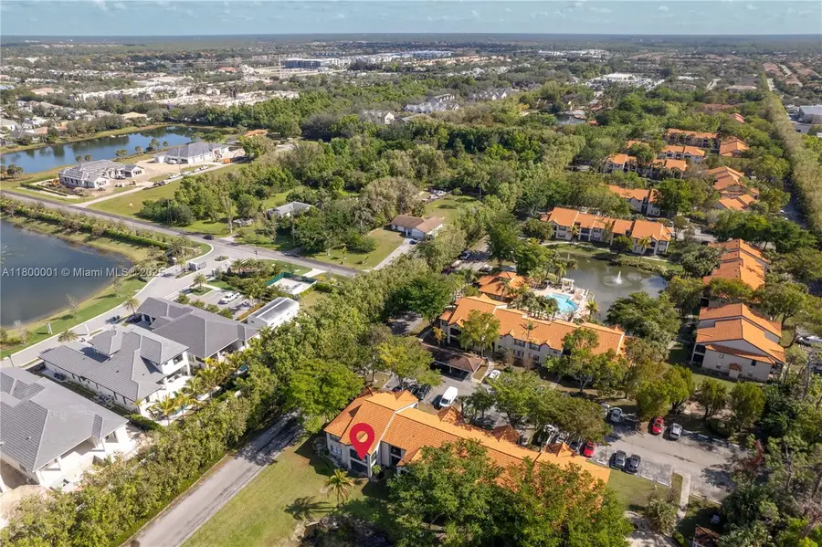 2094 Arbour Walk #318, Naples, FL 34109 - Image #3