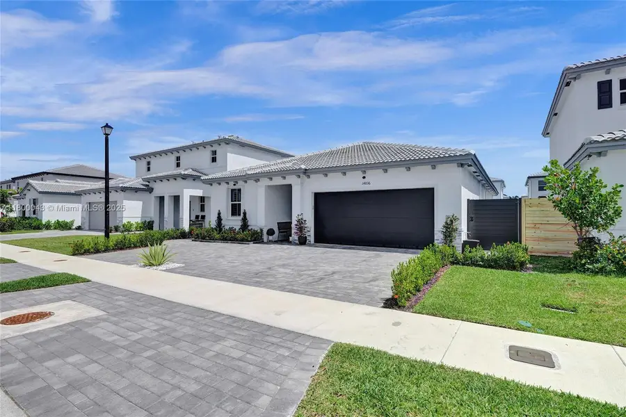 14836 SW 162nd St, Miami, FL 33187 - Image #2