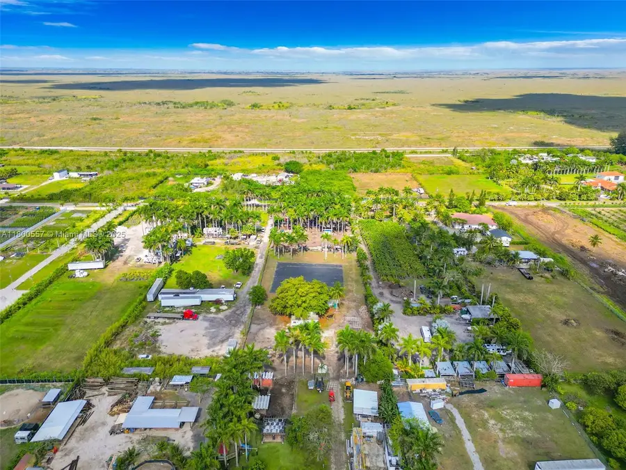 15555 SW 212, Miami, FL 33187 - Image #3