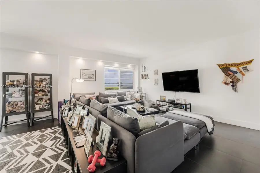 1700 NE 105th St #108, Miami Shores, FL 33138 - Image #2